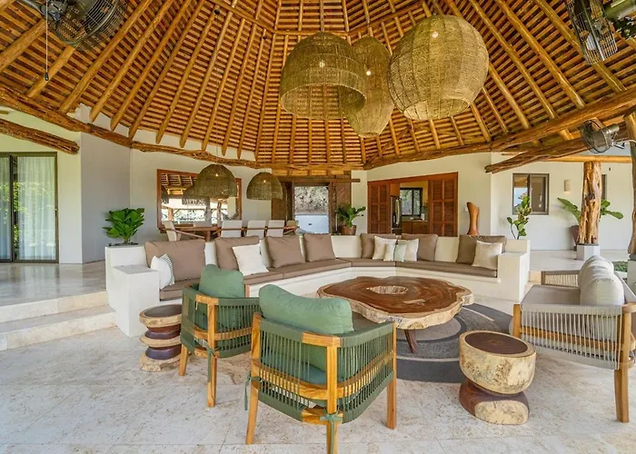 Villa Cara Cara - Luxury Beachfront With Private Pool *