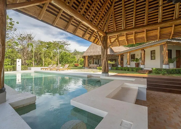 Cara Cara - Luxury Beachfront With Private Pool Villa Punta Islita