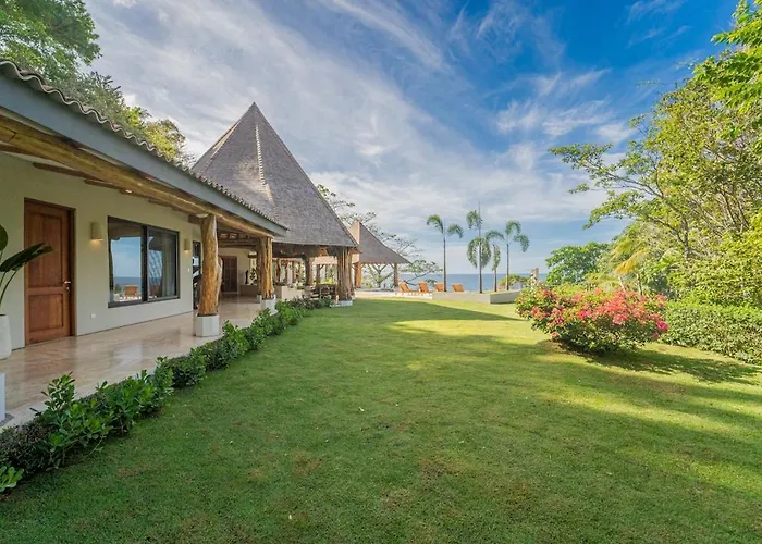 Villa Cara Cara - Luxury Beachfront With Private Pool *